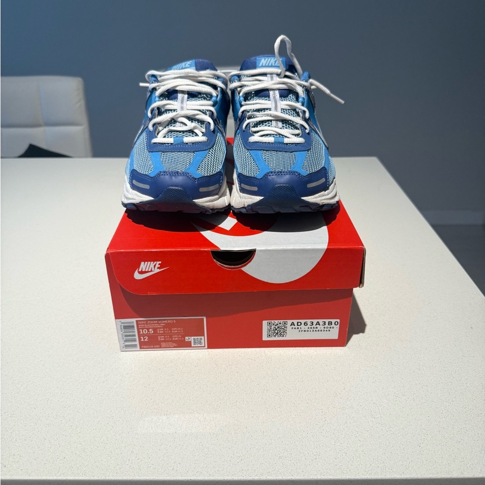 Nike Zoom Vomero 5